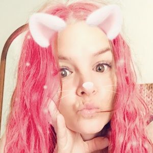 Meet your Posher, Deanne